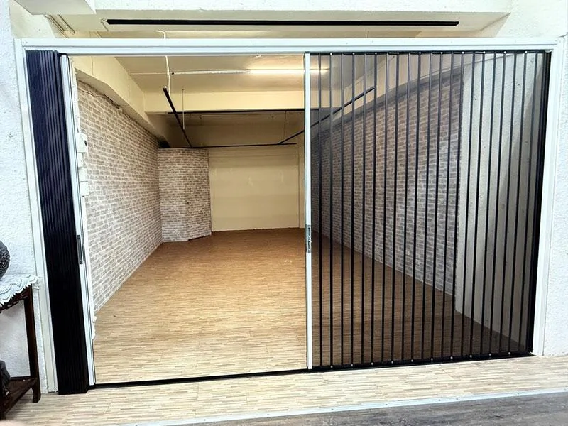 金剛紗門折疊門